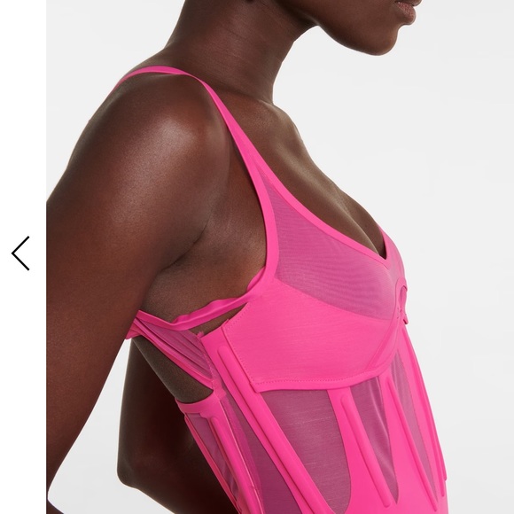 Mugler - Picture 3 of 12